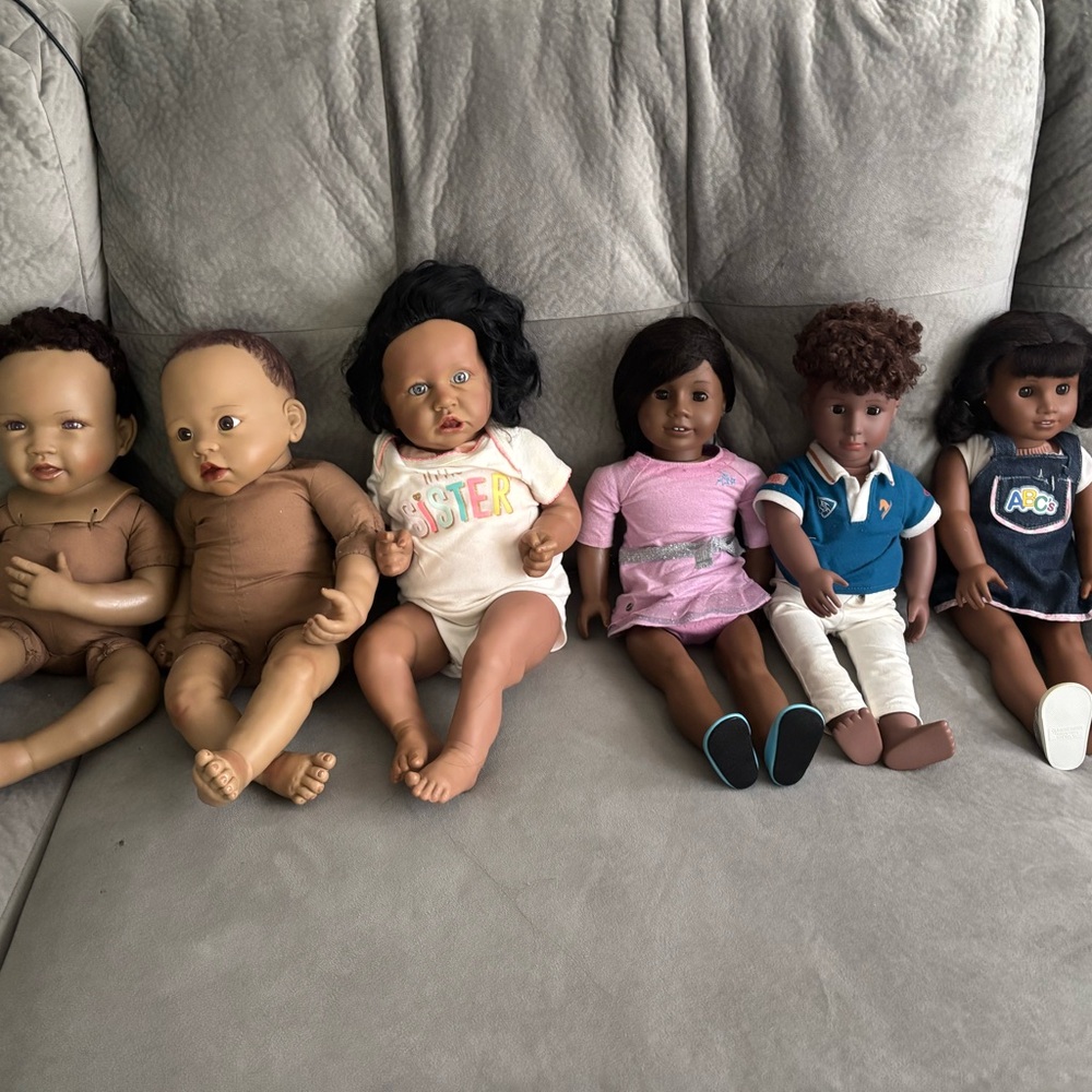 Diverse Doll Set with Outfits